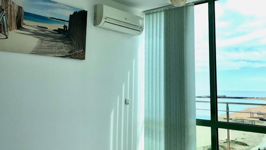 Beach Apartment No 17 Saints Constantine and Helena ภายนอก รูปภาพ